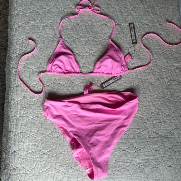 Sw14. Skims recycled swim mid waist bottom light pink nwt size Large 💗 - Picture 2 of 2